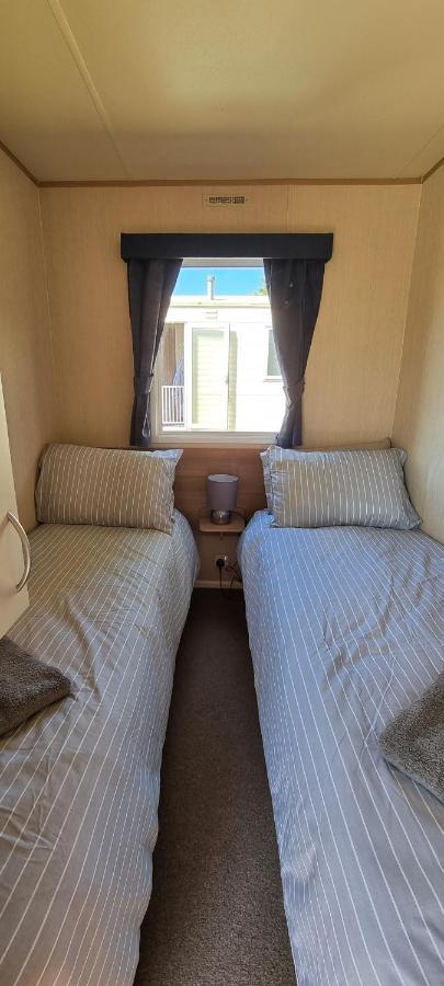 Holiday Caravan, Sleeps 6 - Hastings Holidays Hollington  Экстерьер фото