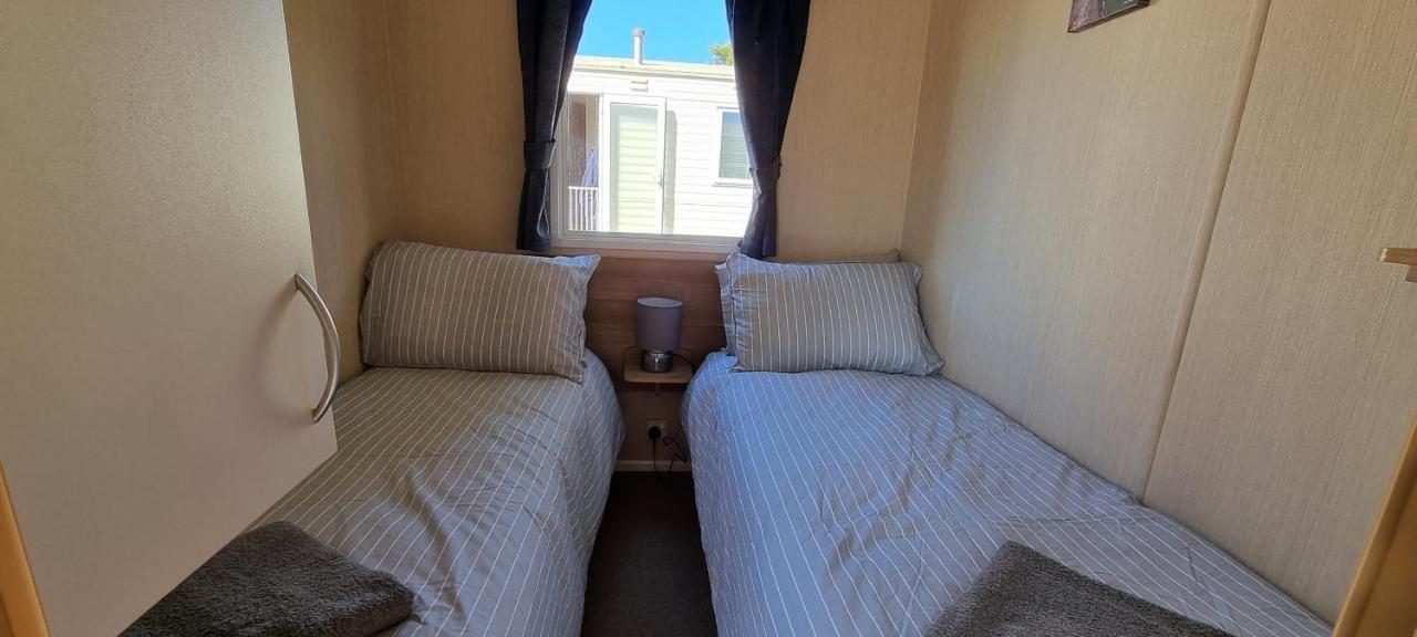 Holiday Caravan, Sleeps 6 - Hastings Holidays Hollington  Экстерьер фото